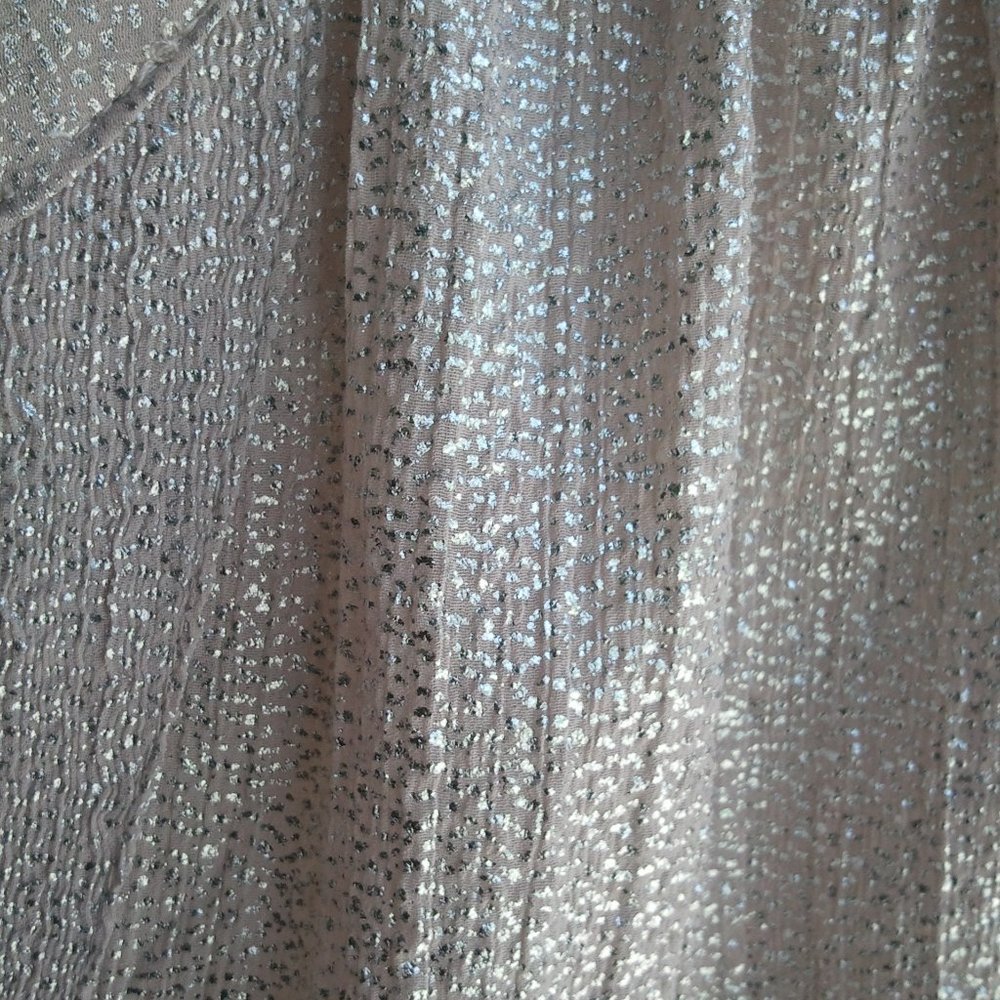 H&M Glittery Sparkly Hi Low Blouse NWT Sz 4 - Picture 8 of 8